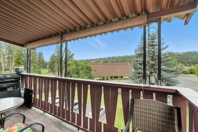 $275,000 | 9020 North Country Homes Boulevard, Unit 23, Spokane, WA 99218
