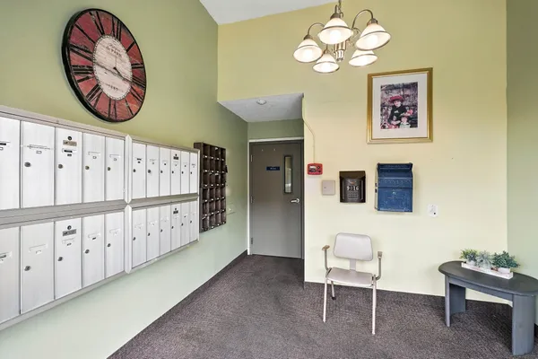 $270,000 | 9020 North Country Homes Boulevard, Unit 23, Spokane, WA 99218