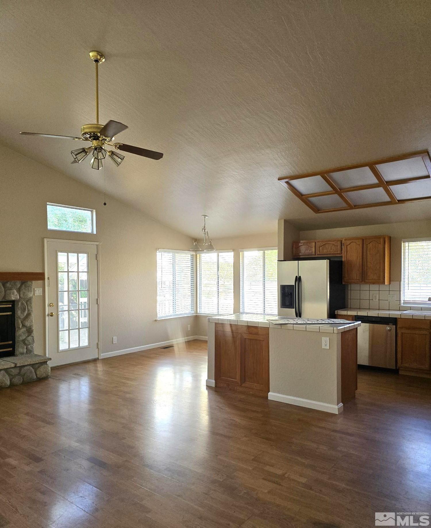 1930 Countryside Court Reno, NV 89523 - Photo 6 of 13 Photo 6