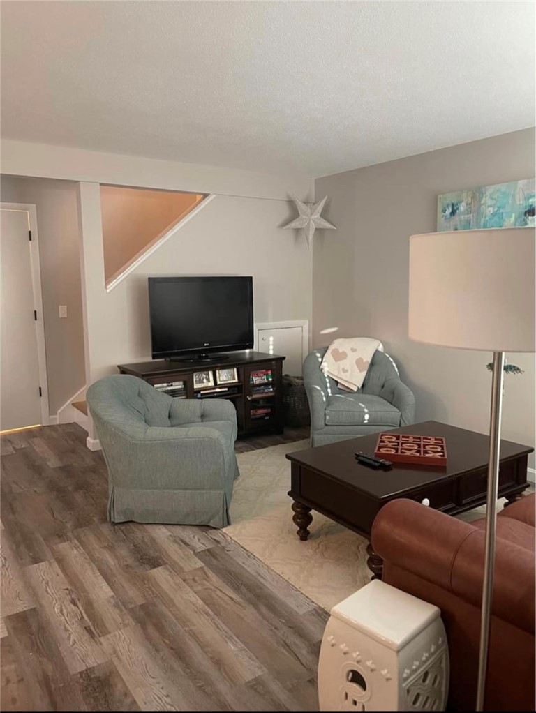 225 High Street, Unit B Westerly, RI 02891 - Photo 2 of 9