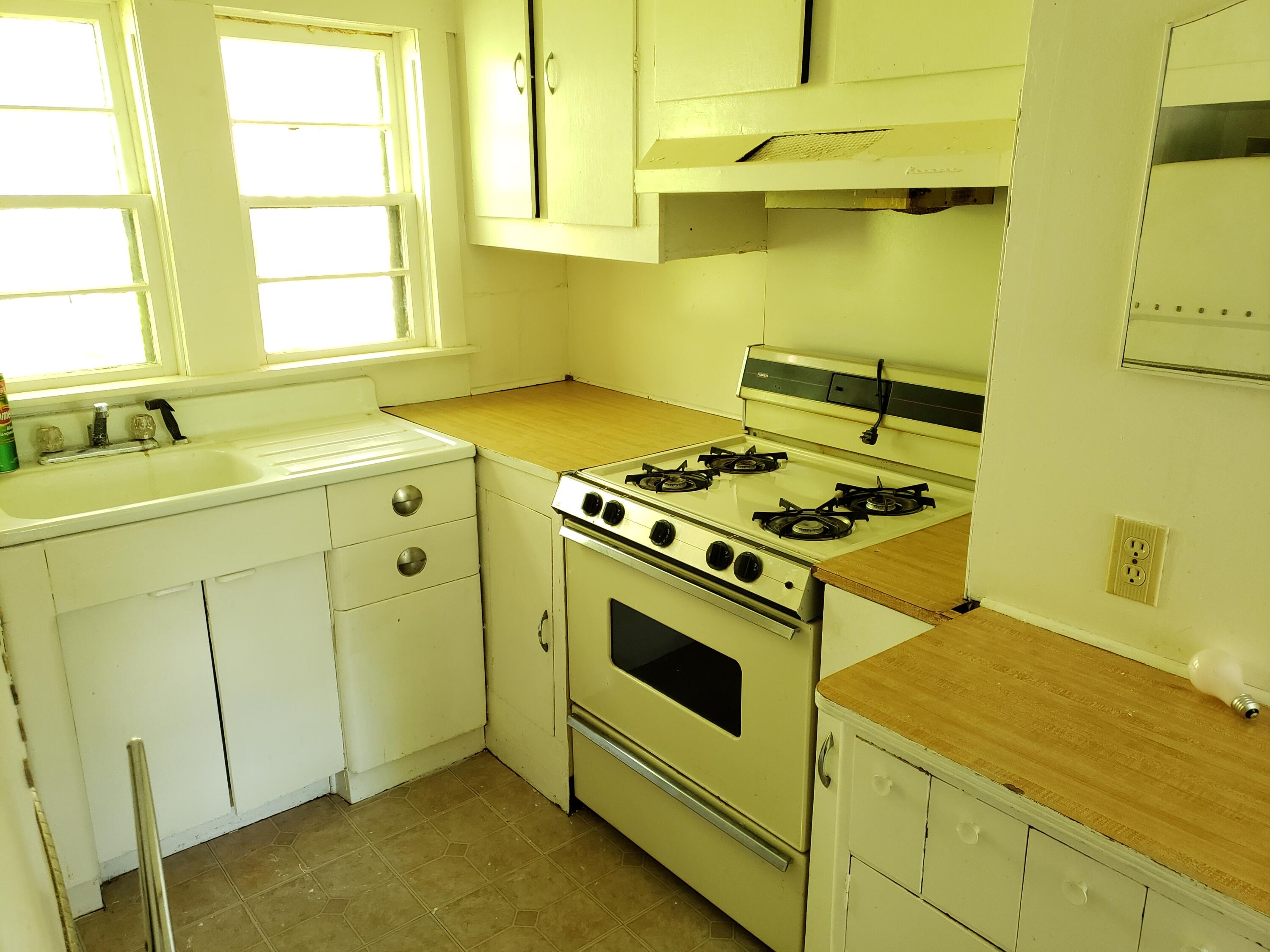 168 Garfield Road Minot, ME 04258 - Photo 4 of 25 20220517_091854