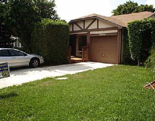 11138 Model Boca Raton, FL 33428 - Photo 1 of 5 Primary Photo