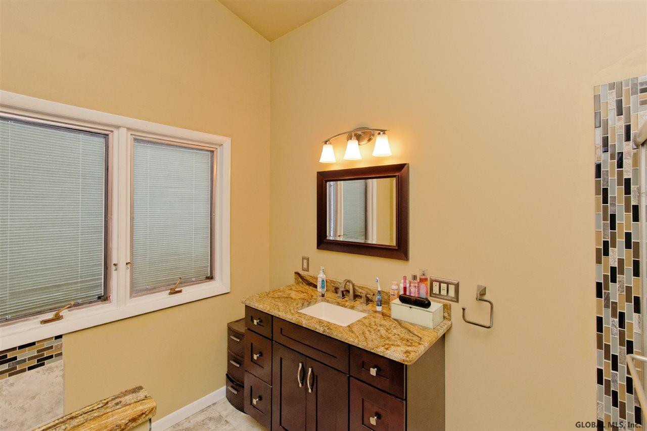 35 Eberle Road Colonie, NY 12110 - Photo 19 of 25 Photo 19