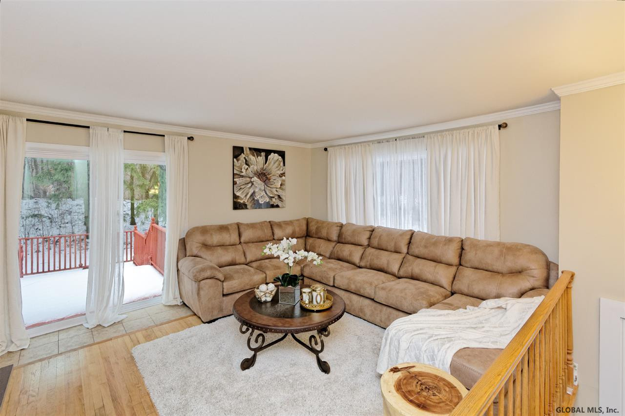 35 Eberle Road Colonie, NY 12110 - Photo 3 of 25 Photo 3