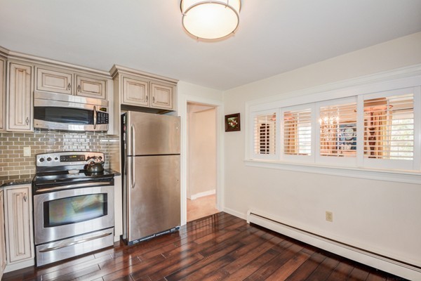 21 Running Brook Road Boston, MA 02132 - Photo 9 of 29 Gallery Image 9