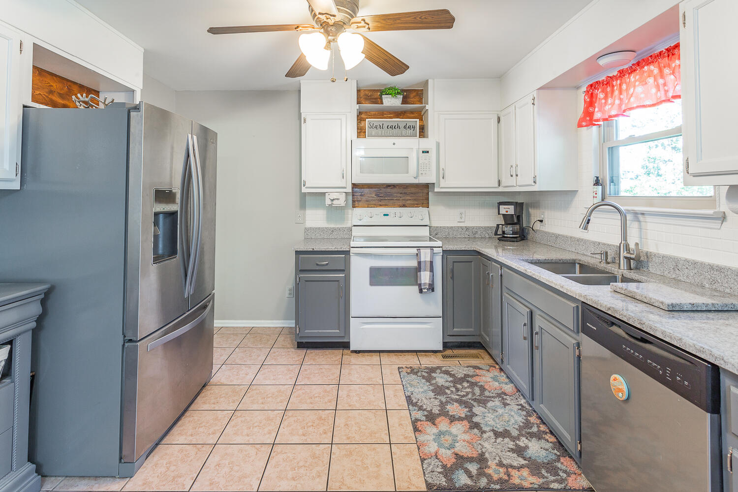 66 Edgemond Circle Ringgold, GA 30736 - Photo 14 of 38 66 Edgemon Cir HD-18
