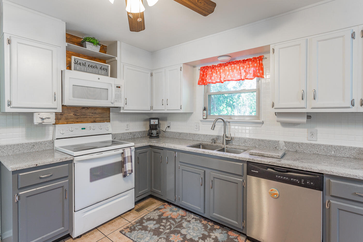 66 Edgemond Circle Ringgold, GA 30736 - Photo 15 of 38 66 Edgemon Cir HD-19