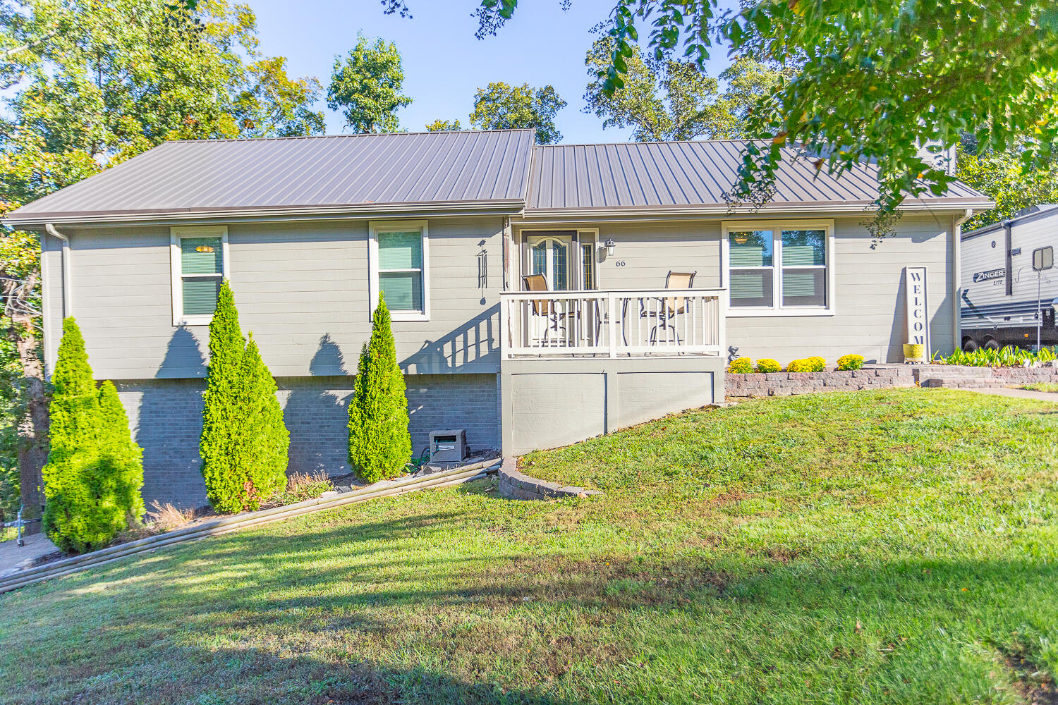 66 Edgemond Circle Ringgold, GA 30736 - Photo 2 of 38 66 Edgemon Cir HD-3