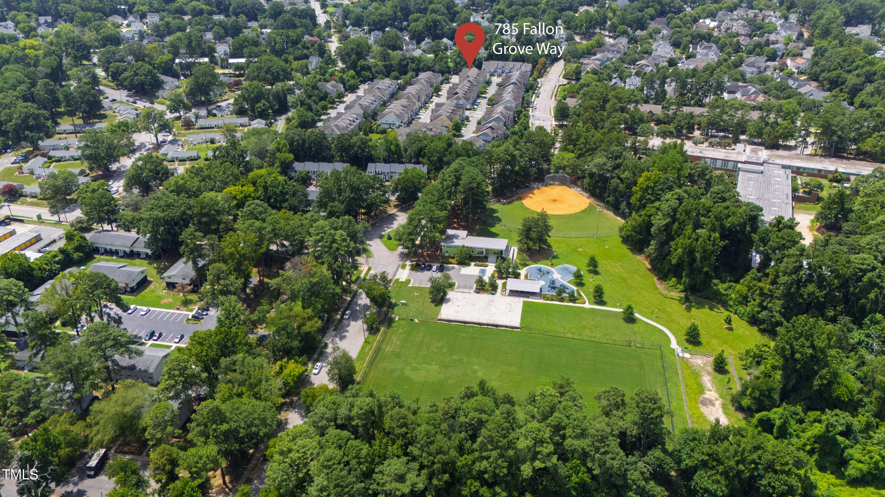 785 Fallon Grove Way Raleigh, NC 27608 - Photo 53 of 54 Fallon (5)