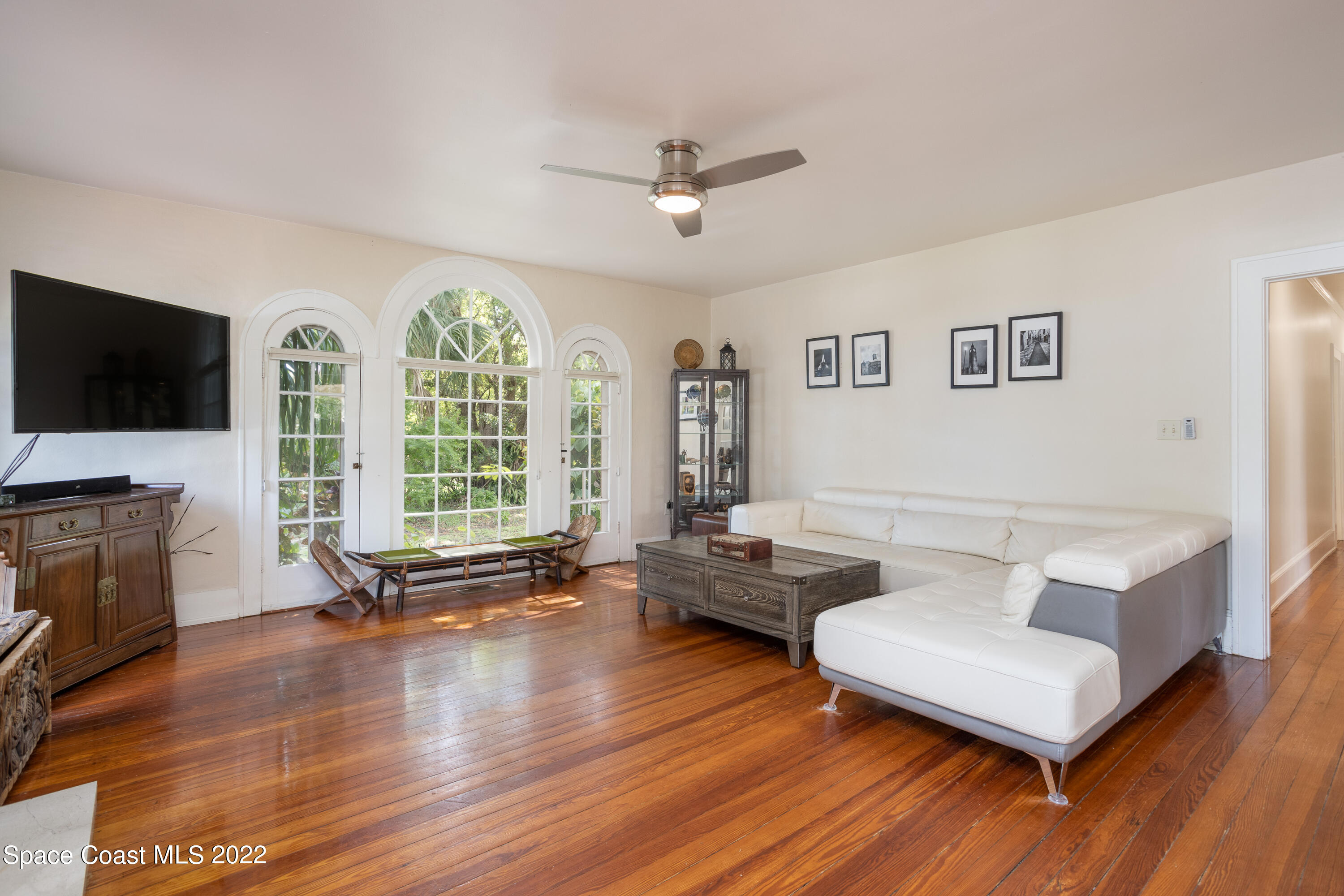 115 Valencia Road Rockledge, FL 32955 - Photo 4 of 36 Living Room
