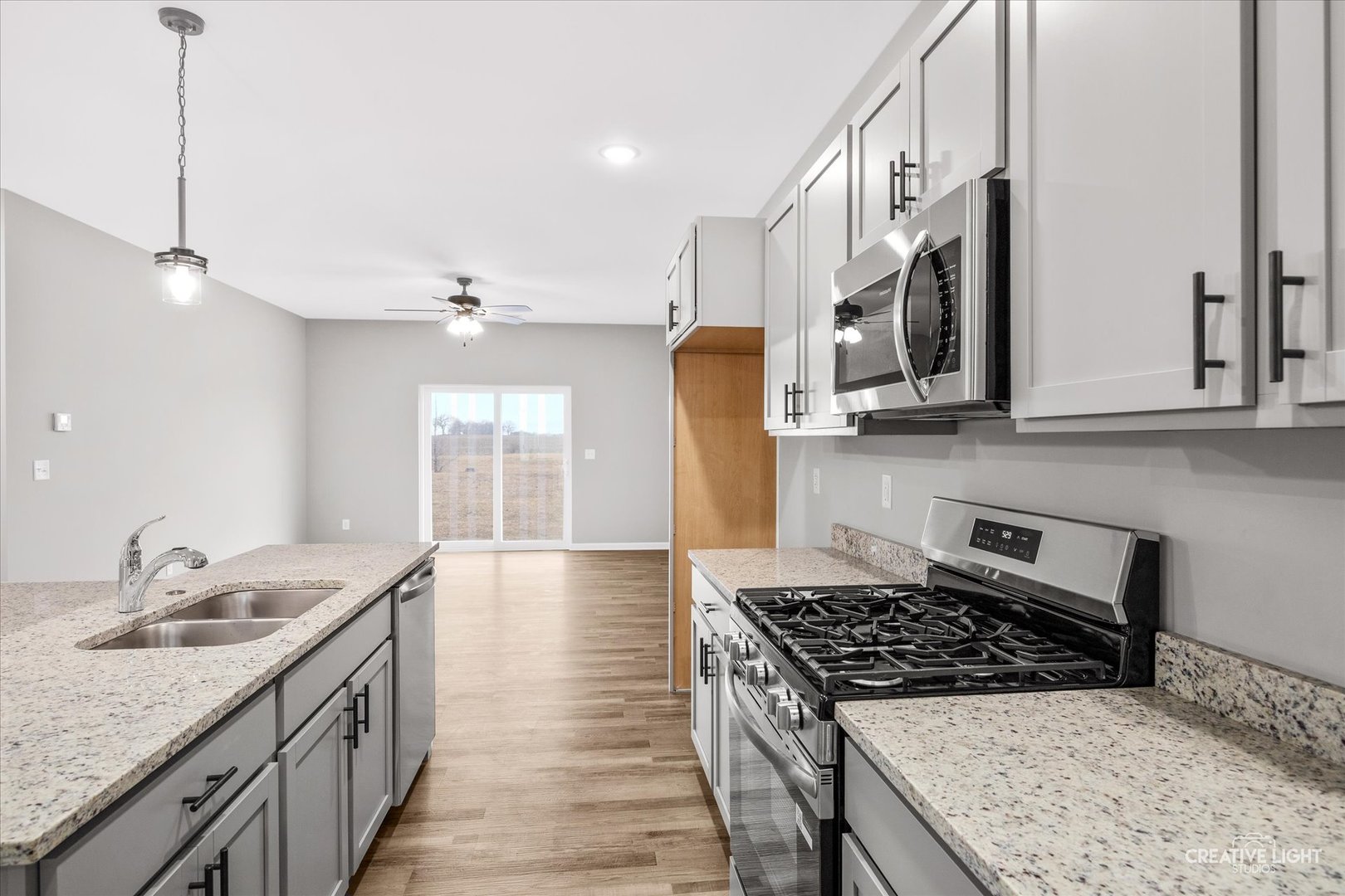 511 Preston Street Cortland, IL 60112 - Photo 7 of 22