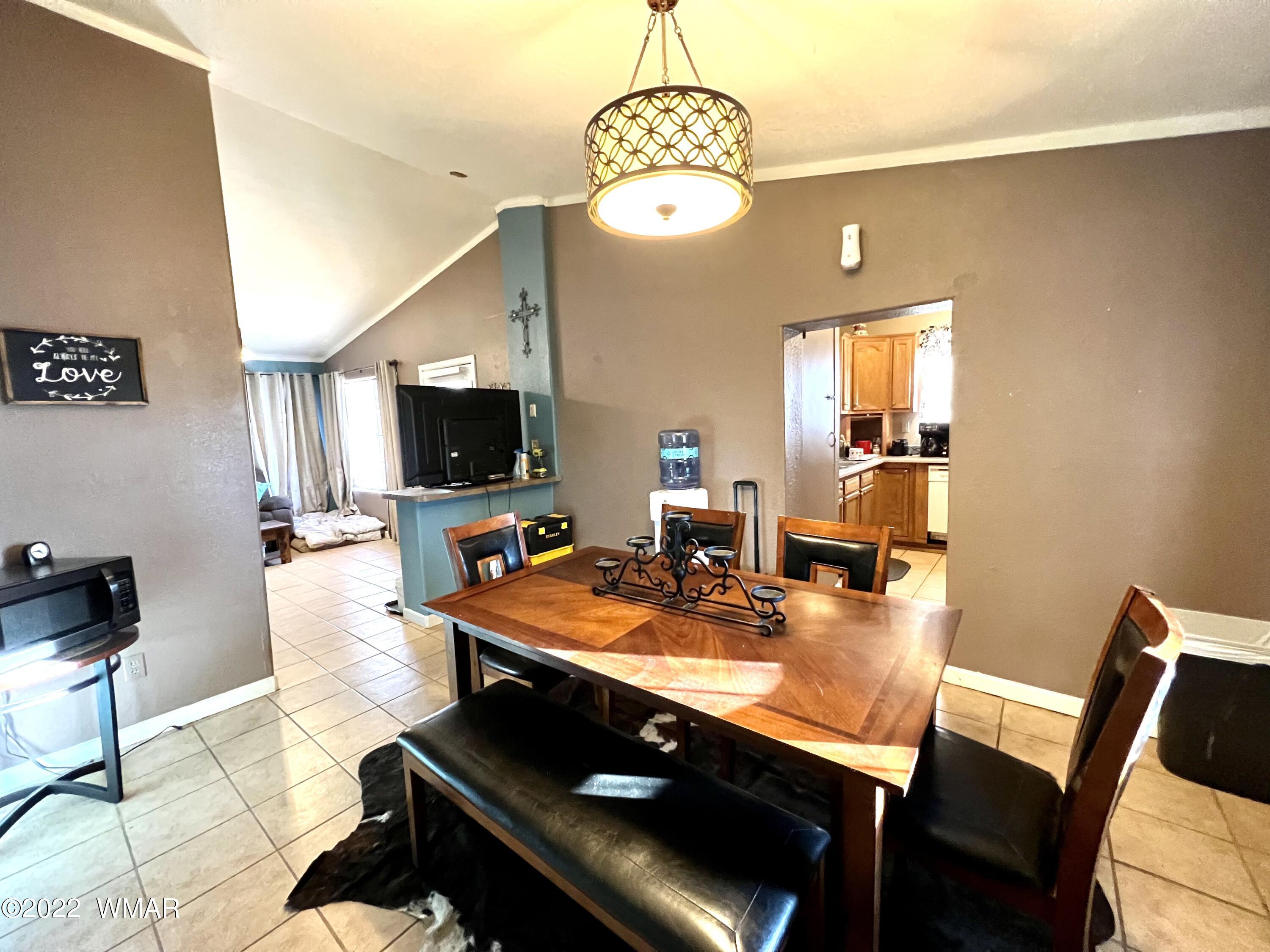 17 West Apache Drive Springerville, AZ 85938 - Photo 10 of 22