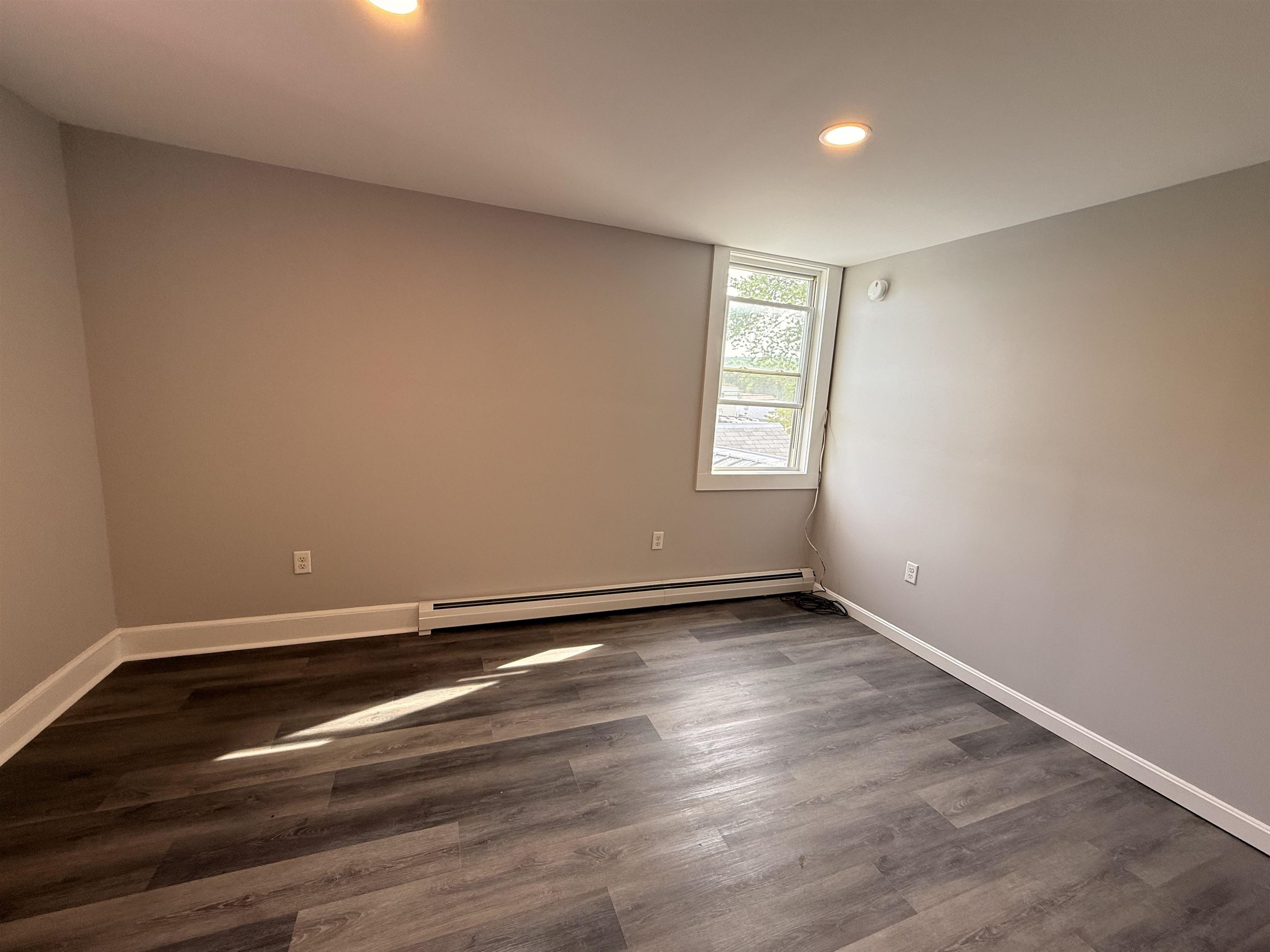1309 Putney Road Brattleboro, VT 05301 - Photo 24 of 32
