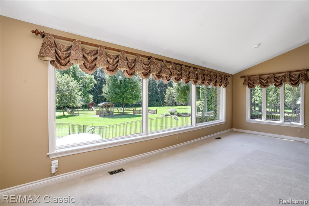 46011 West 9 Mile Road Novi, MI 48374 - Photo 37 of 99
