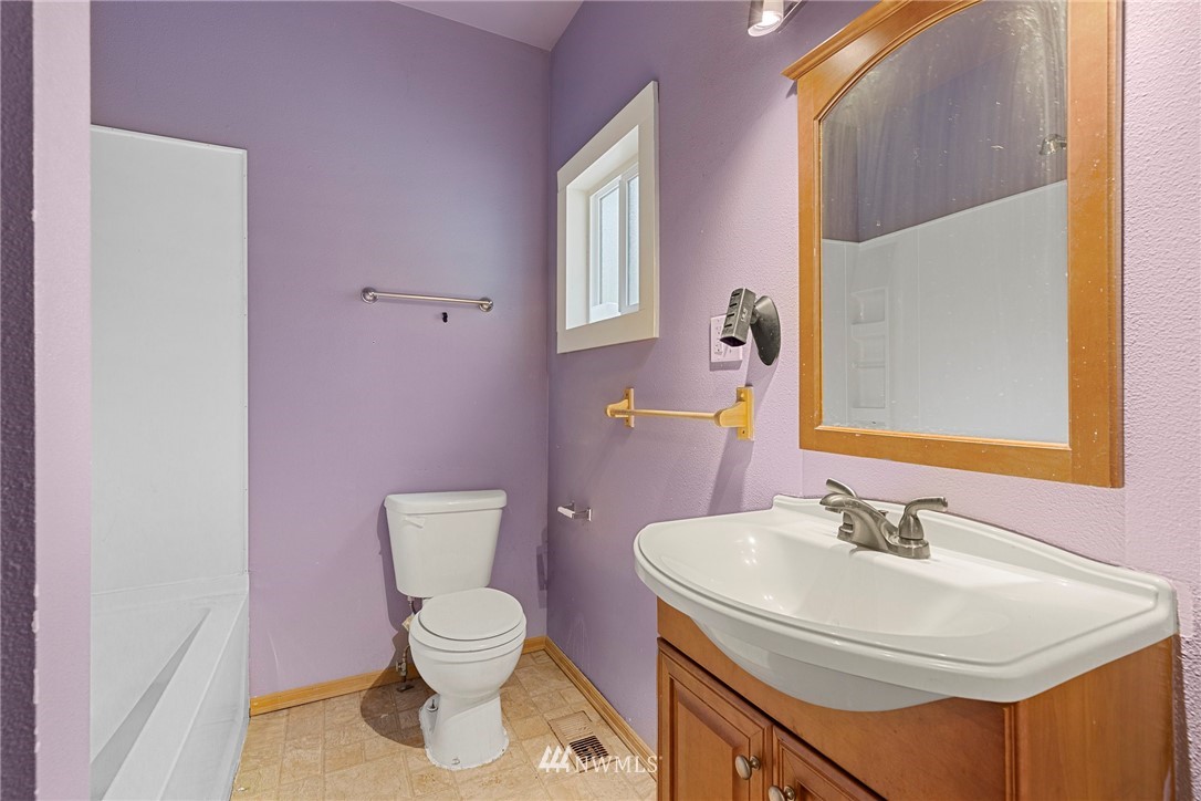 22831 Amick Road Mount Vernon, WA 98274 - Photo 18 of 40 Gallery Image 18