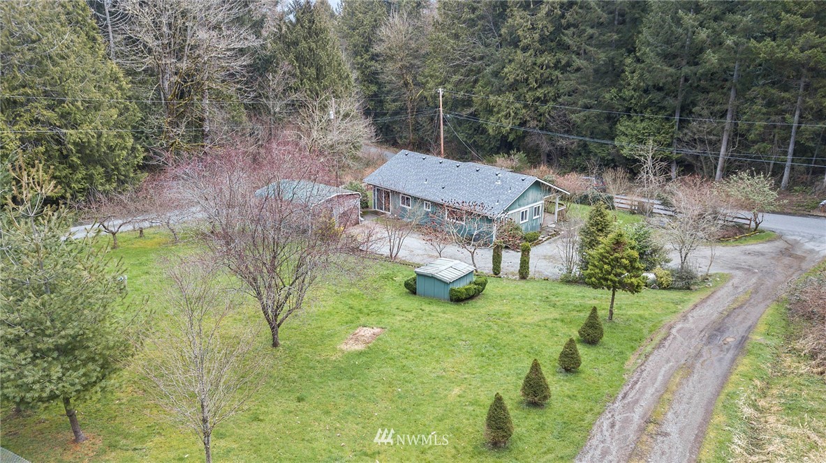 22831 Amick Road Mount Vernon, WA 98274 - Photo 4 of 40 Gallery Image 4