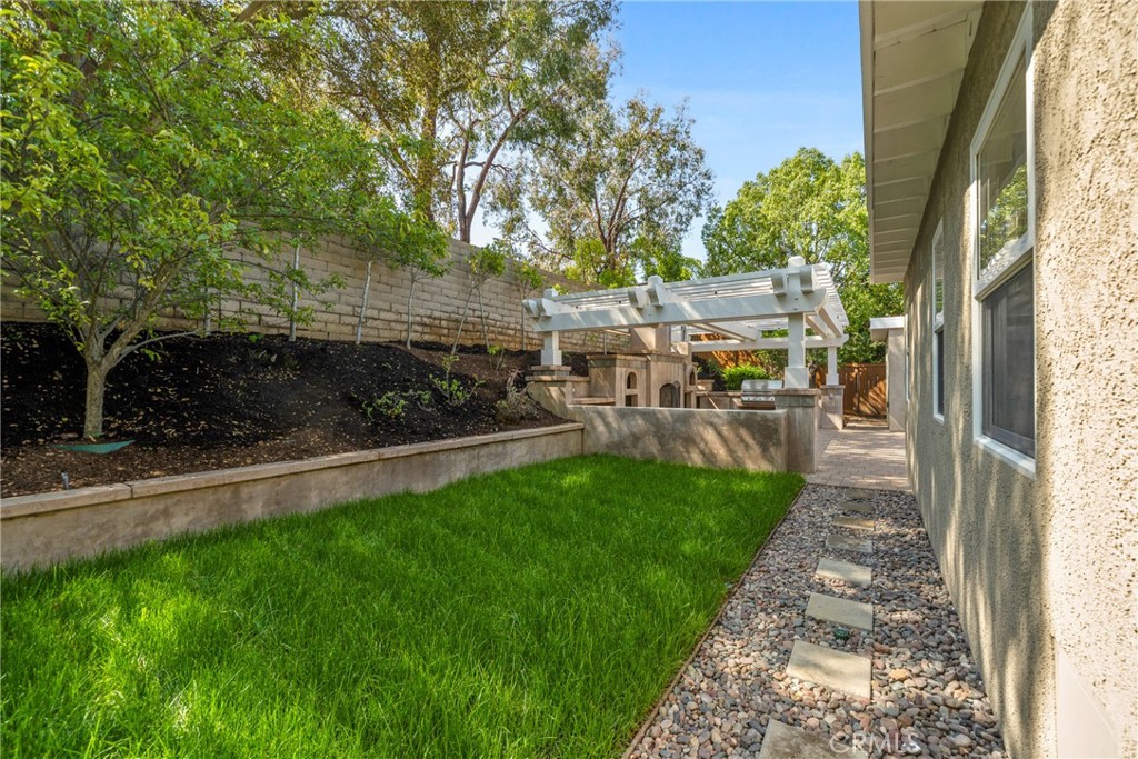 6286 Sierra Siena Road Irvine, CA 92603 - Photo 42 of 44