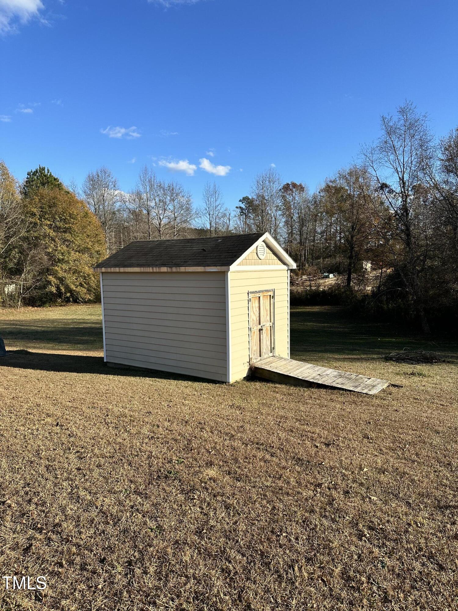 101 Holly Ranch Court Willow Spring, NC 27592 - Photo 15 of 20 Barn