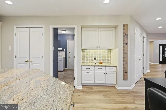 $1,325,000 | 13880 Kennard Drive, Glenelg, MD 21737