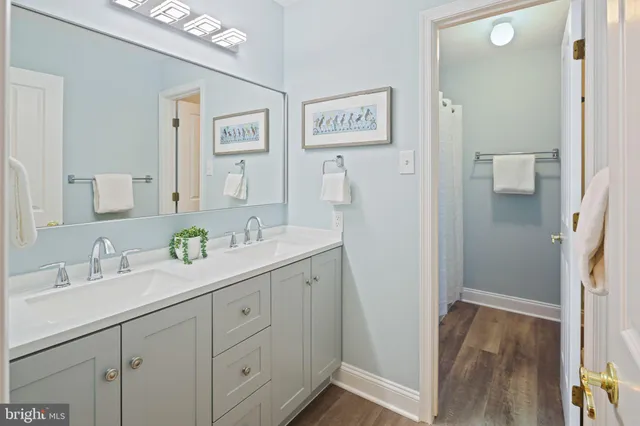 $1,325,000 | 13880 Kennard Drive, Glenelg, MD 21737