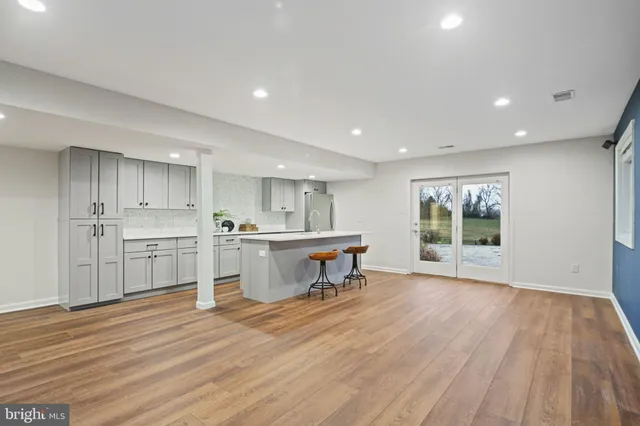 $1,325,000 | 13880 Kennard Drive, Glenelg, MD 21737