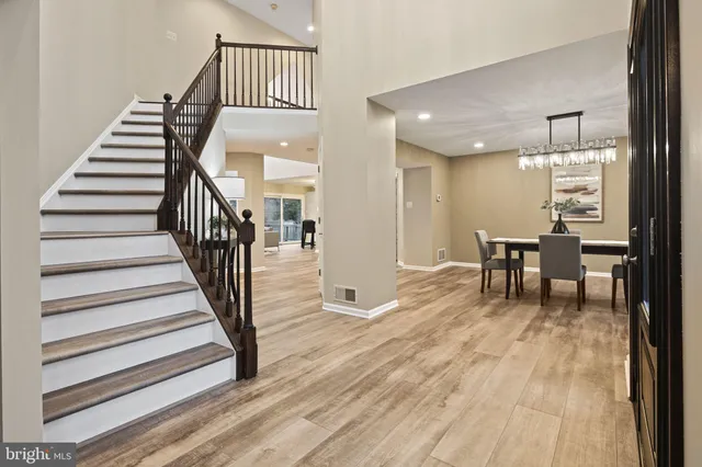 $1,325,000 | 13880 Kennard Drive, Glenelg, MD 21737