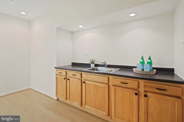 $1,325,000 | 13880 Kennard Drive, Glenelg, MD 21737