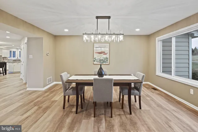 $1,325,000 | 13880 Kennard Drive, Glenelg, MD 21737