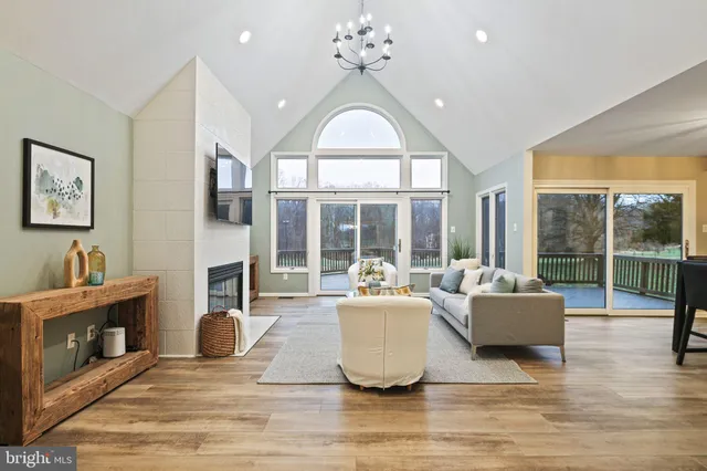 $1,325,000 | 13880 Kennard Drive, Glenelg, MD 21737