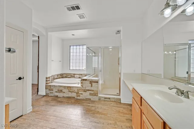 $5,000 | 7221 Sandy Plains Avenue, Las Vegas, NV 89131