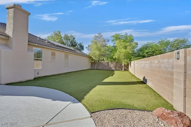 $5,000 | 7221 Sandy Plains Avenue, Las Vegas, NV 89131