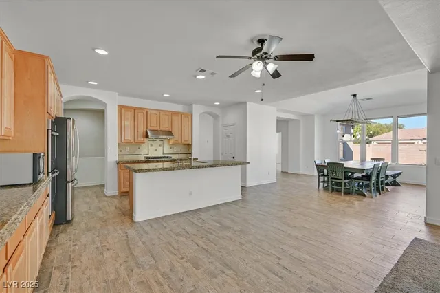 $5,000 | 7221 Sandy Plains Avenue, Las Vegas, NV 89131