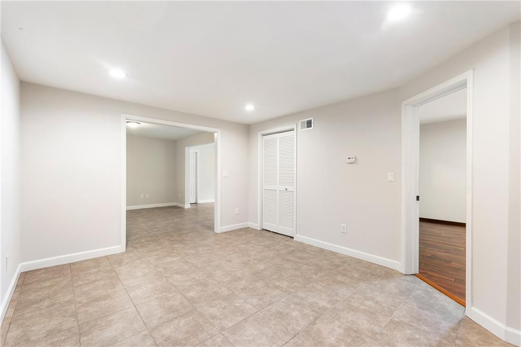 14440 Cogburn Road Alpharetta, GA 30004 - Photo 37 of 62