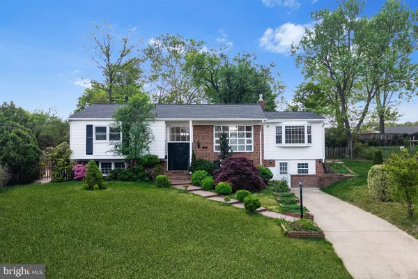 $899,000 | 6423 Cabell Court, Springfield, VA 22150