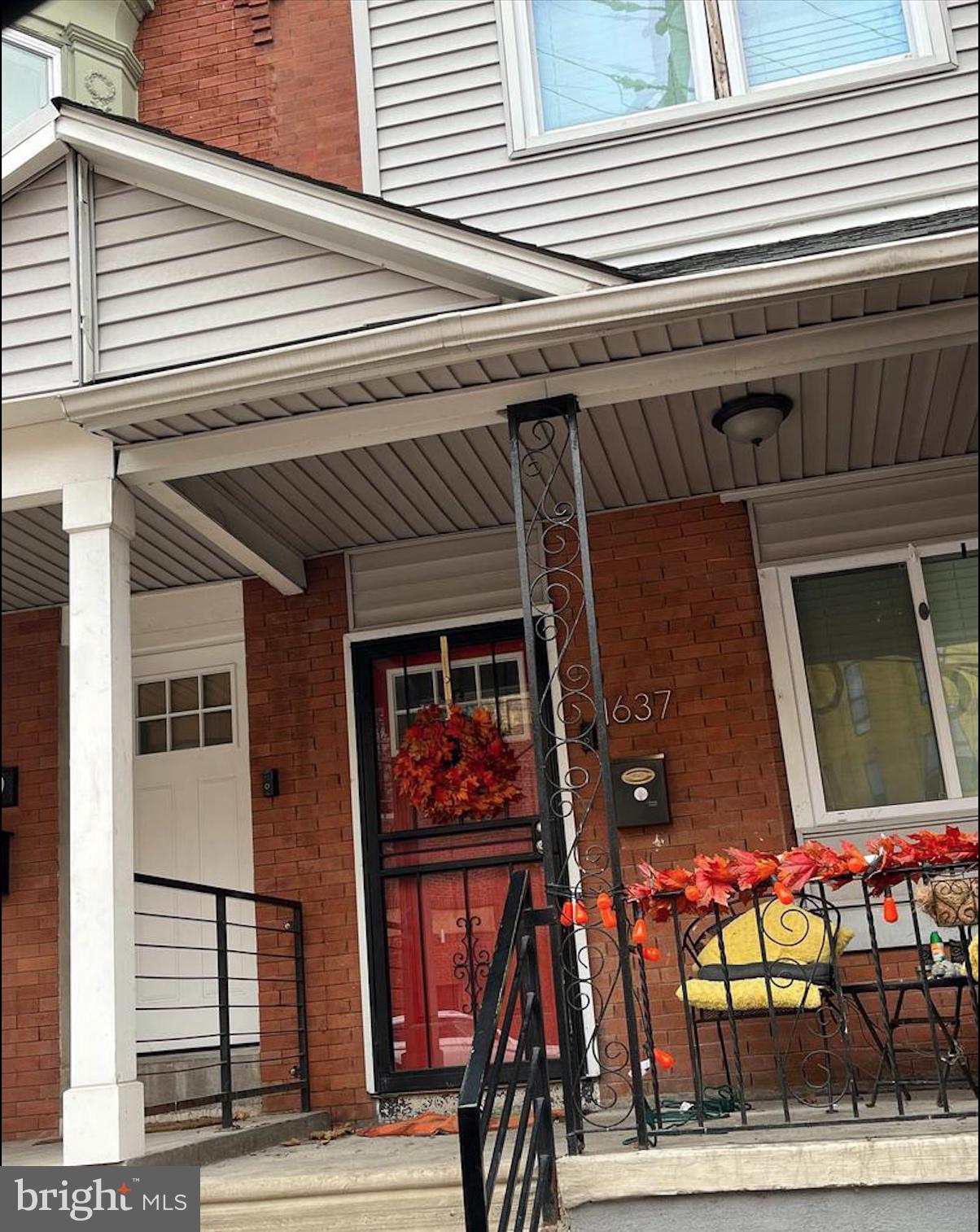 1637 North Corlies St  