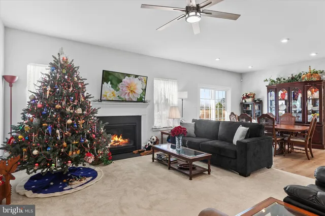 $585,000 | 24398 Caldwell Circle, Lewes, DE 19958