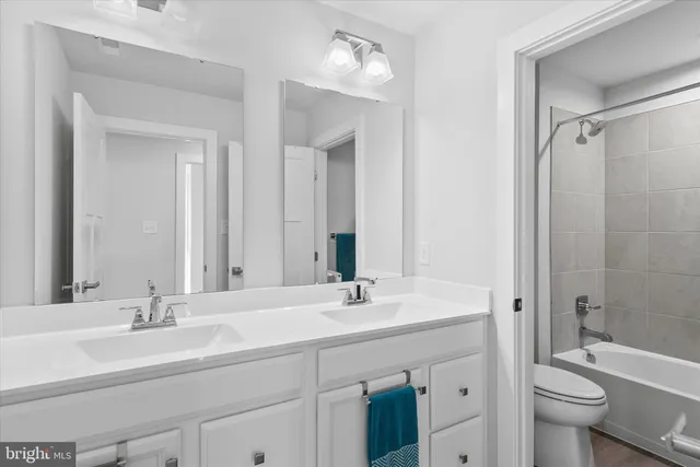 $585,000 | 24398 Caldwell Circle, Lewes, DE 19958