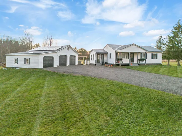 $339,000 | 914 Bellsqueeze Road, Clinton, ME 04927