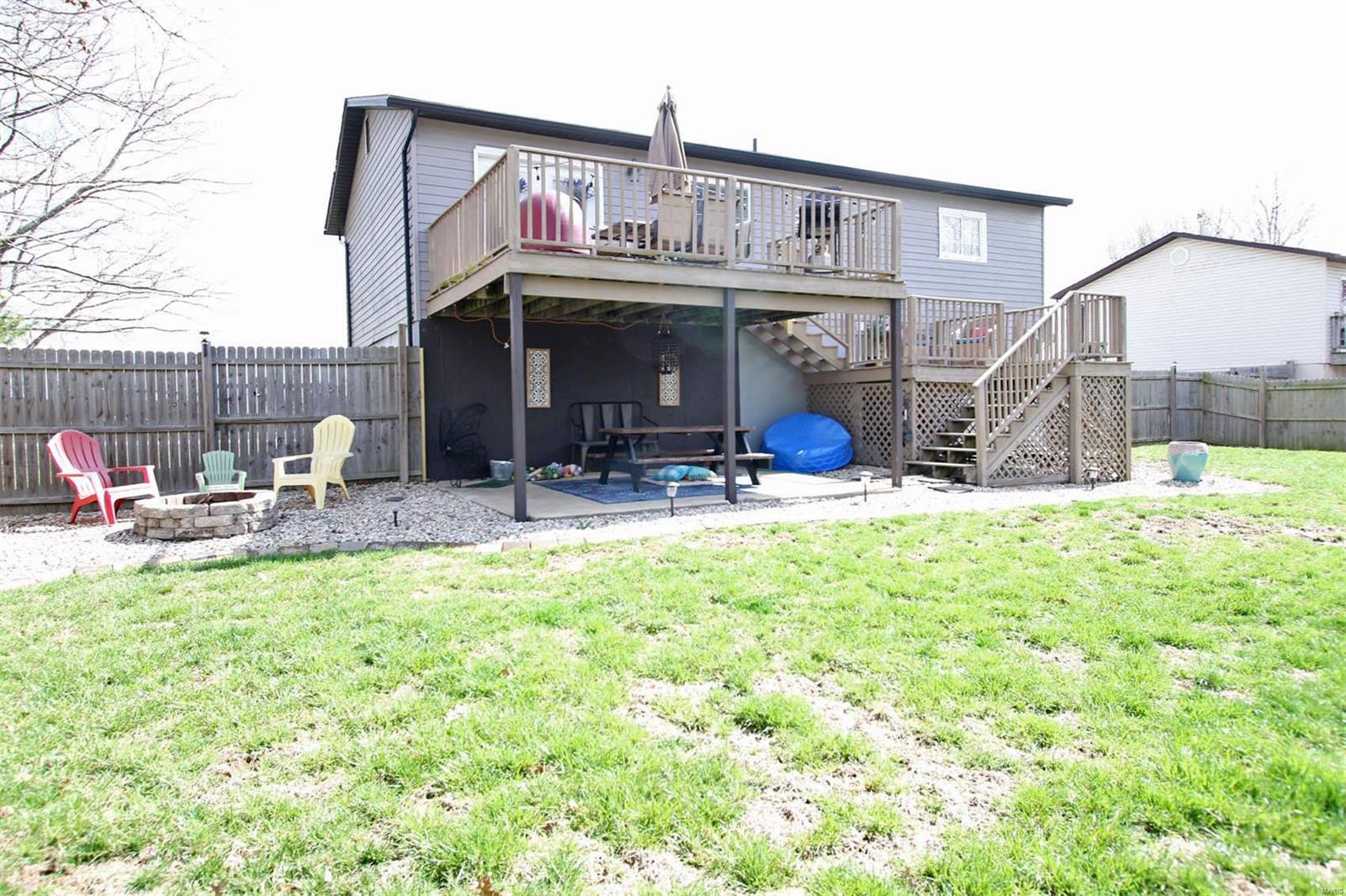 6018 Roach Road Godfrey, IL 62035 - Photo 28 of 36