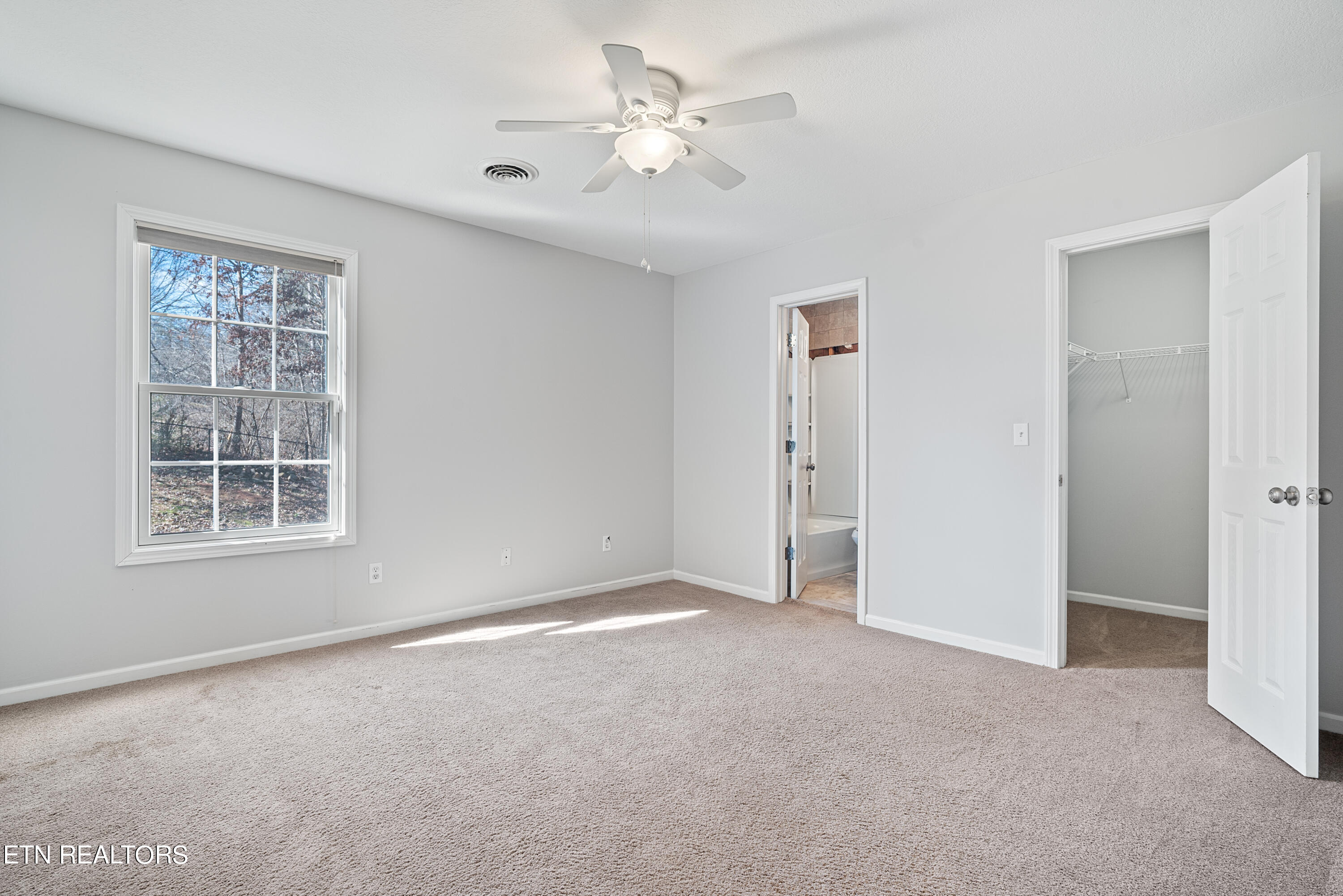 606 Knight Bridge Road Maryville, TN 37803 - Photo 28 of 44 Bedroom