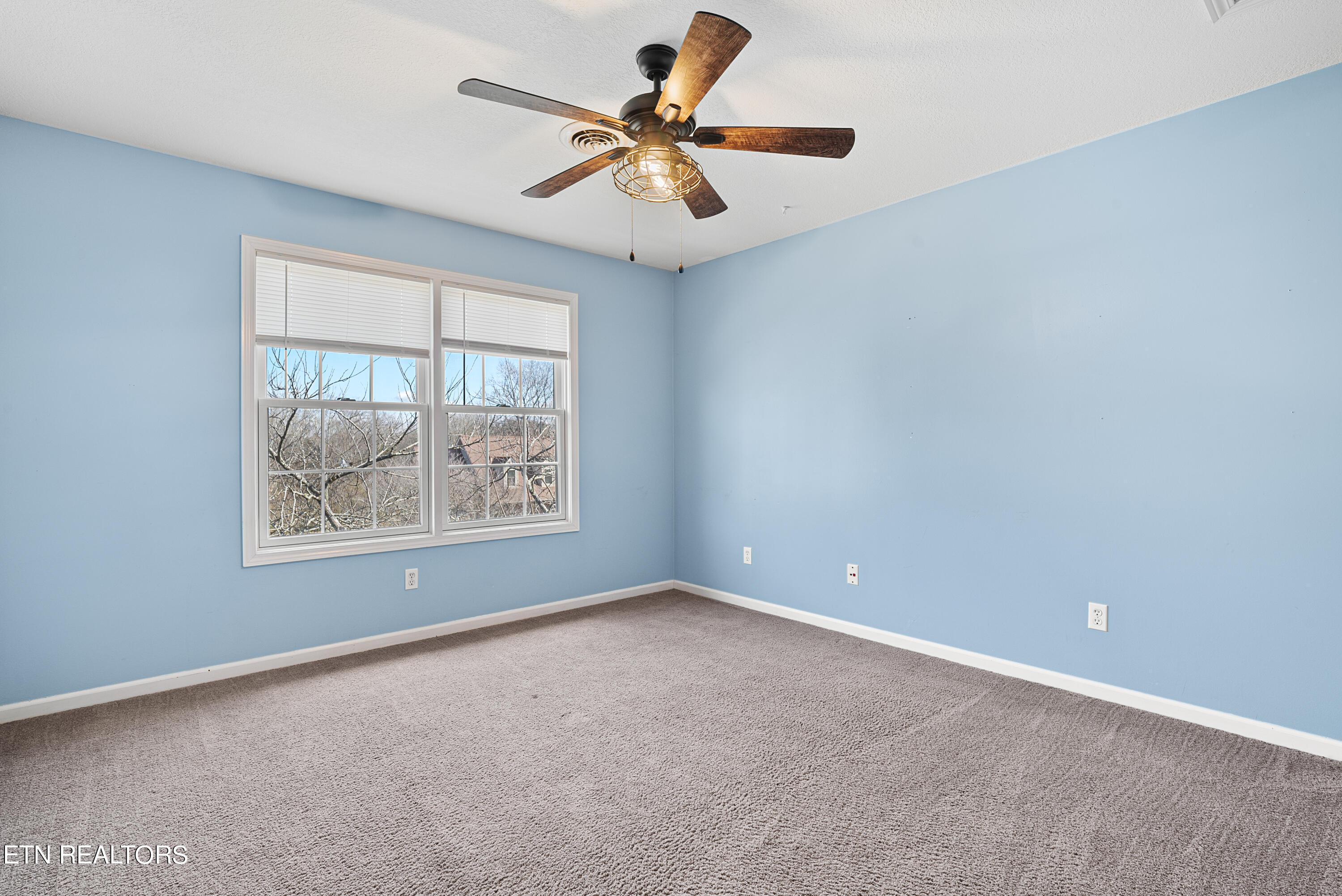 606 Knight Bridge Road Maryville, TN 37803 - Photo 32 of 44 Bedroom