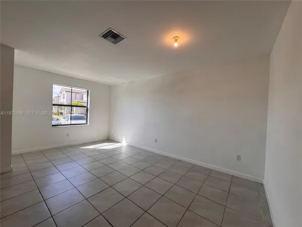 $2,500 | 11813 Southwest 246th Terrace, Unit 11813, Homestead, FL 33032