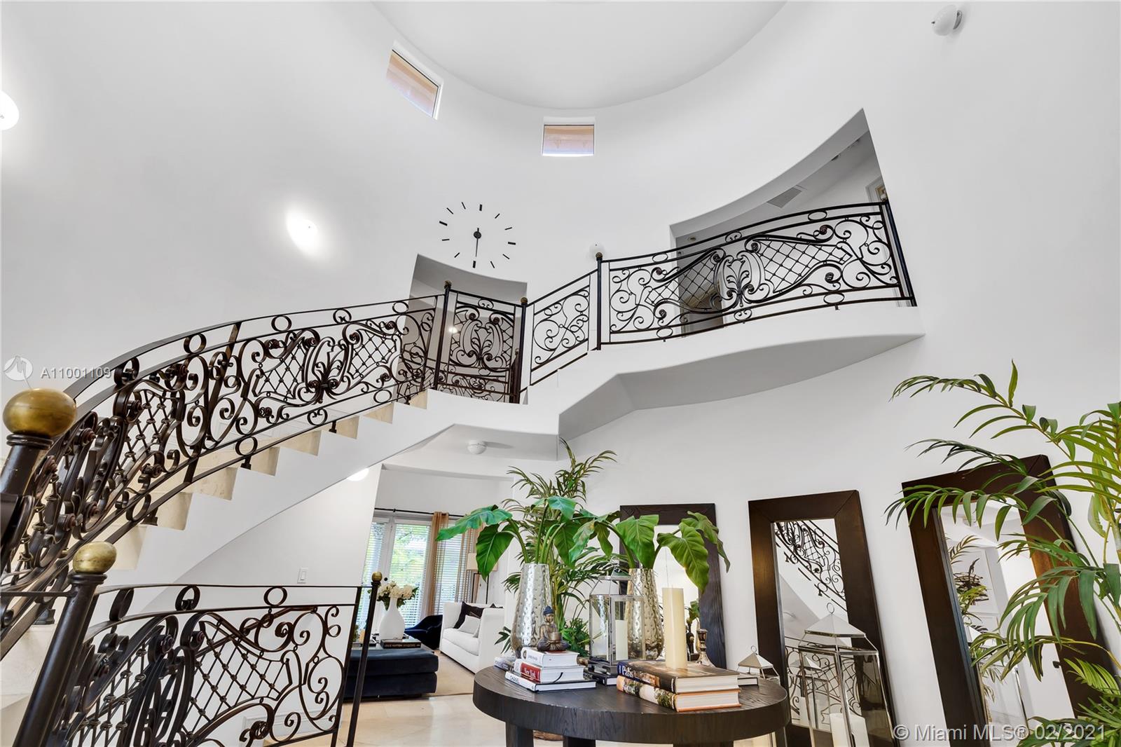 570 Hampton Lane Key Biscayne, FL 33149 - Photo 8 of 60 a view of entryway and hall