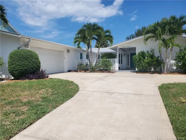 $2,900 | 3331 Northeast Skyline Drive, Jensen Beach, FL 34957