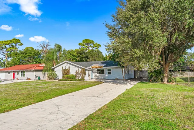 $3,000 | 5427 Sunrise Boulevard, Delray Beach, FL 33484