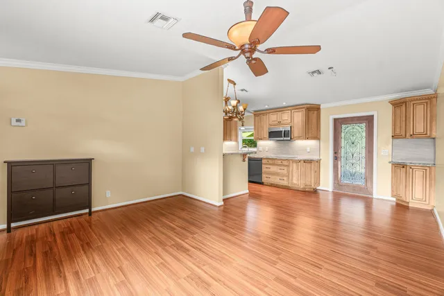 $3,000 | 5427 Sunrise Boulevard, Delray Beach, FL 33484