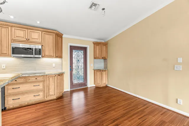 $3,000 | 5427 Sunrise Boulevard, Delray Beach, FL 33484