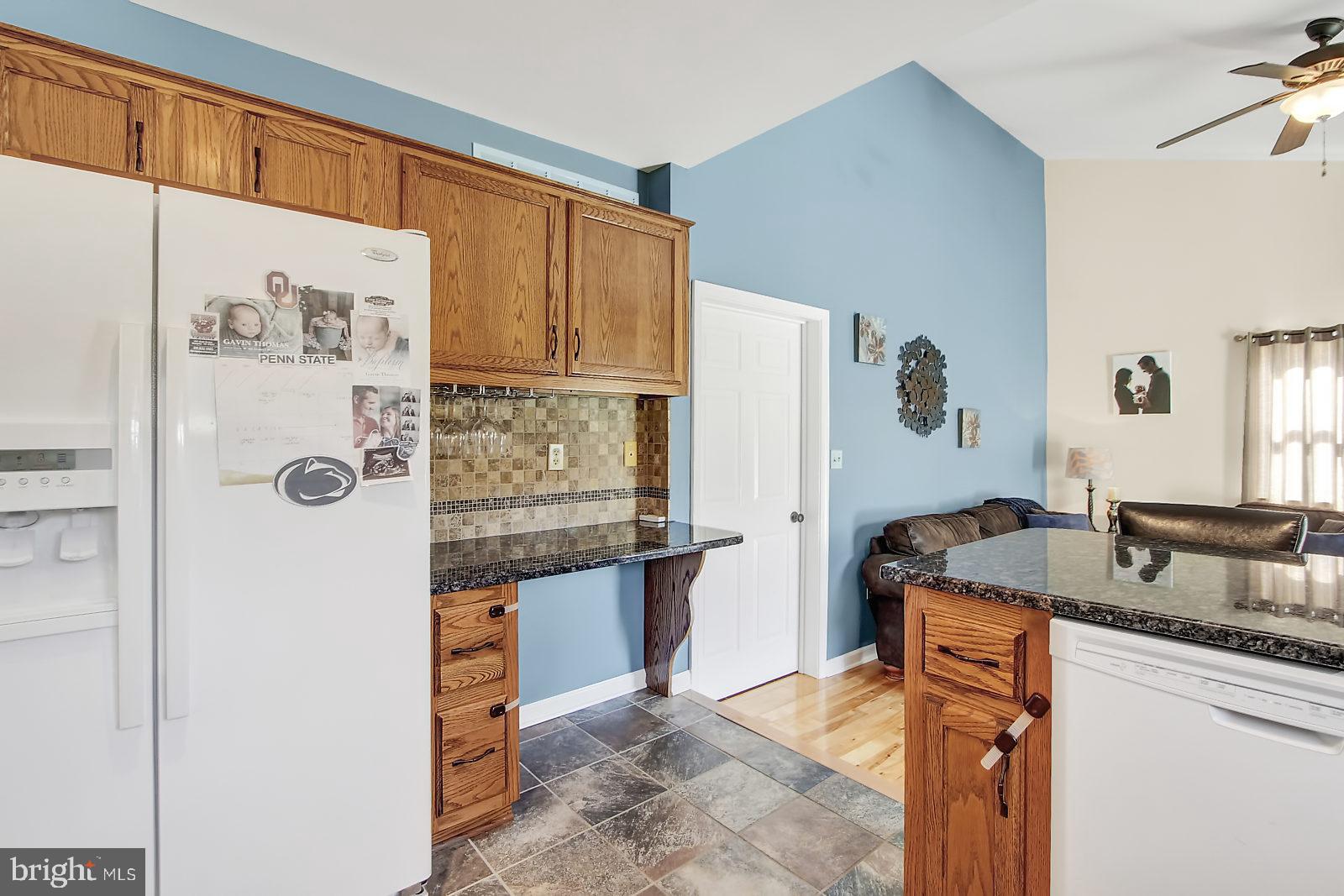 109 Timber Lane Hanover, PA 17331 - Photo 9 of 25 Gallery Image 9