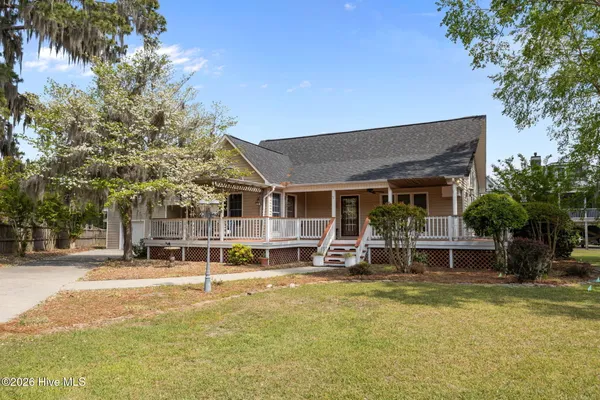 $439,000 | 100 Goose Creek Drive, Washington, NC 27889