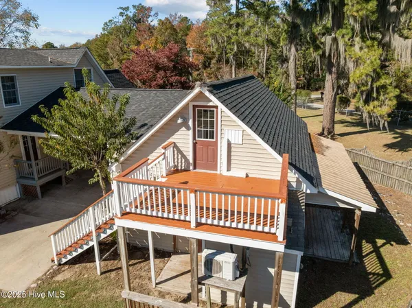 $439,000 | 100 Goose Creek Drive, Washington, NC 27889